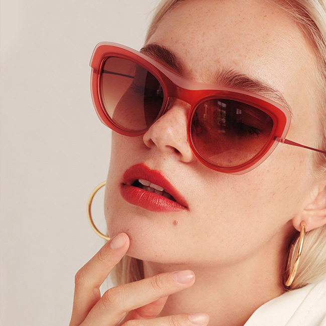 Caroline Abram - Optique Boiffier à Montivilliers